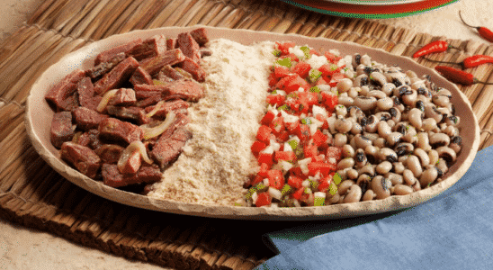 Arrumadinho, uma das comidas típicas de Pernambuco.