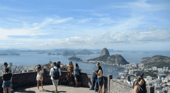 Mirante Dona Marta é um dos lugares mais bonitos do Rio de Janeiro.