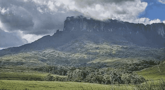Monte Roraima, uma das maiores aventuras de picos e montanhas no Brasil.