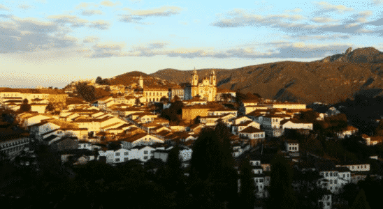 Cidade histórica e com belas igrejas, Ouro Preto vai te encantar com tantas atrações.