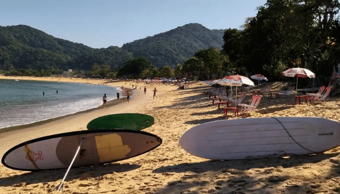 Boiçucanga é uma praia linda do litoral norte paulista.Possui uma baita infraestrutura de lazer e bons preços de hospedagens, confira.