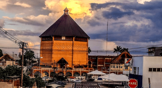 Catedral Nossa Senhora da Glória da cidade de Cruzeiro do Sul, Acre.