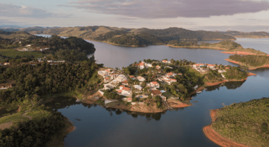 Vista da Represa Jaguari que é a maior das atrações de Igaratá.