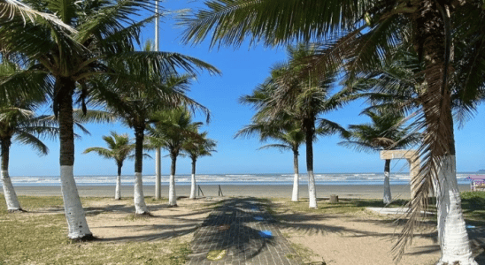 As praias de Peruíbe são ótimas para curtir os dias quentes em São Paulo.