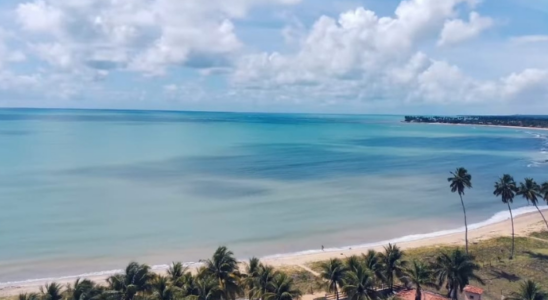 Praia de Tabuba, uma das mais bonitas e tranquilas de Alagoas.