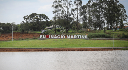 Letreiro de Inácio Martins, a cidade mais ata do Paraná.