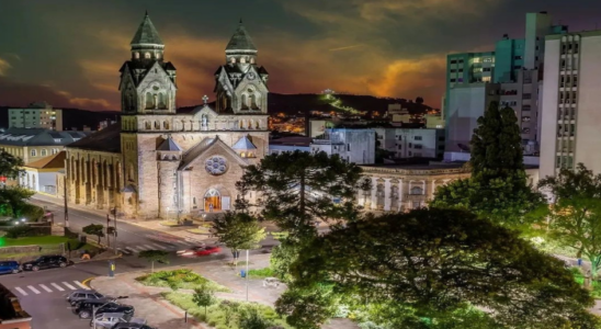 Catedral Diocesana, o cartão-postal de Lages e uma das igrejas mais bonitas do país.