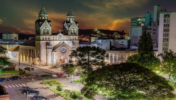 Lages é uma cidade com atrações para todos os gostos, histórica, cultural, pioneira no turismo rural e com muitas paisagens naturais,confira.