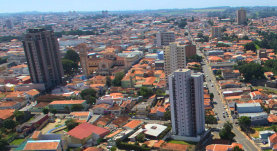 Um pouco do centro da cidade de Itapetininga.