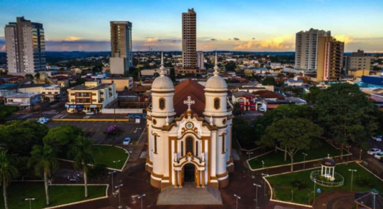 Igreja matriz de Arapongas