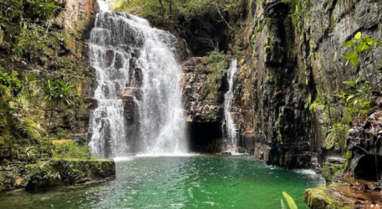 Uma das cachoeiras da Fazenda Recanto da Serra em Barra do Garças.