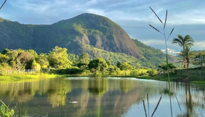 Afonso Cláudio se destaca no turismo rural e ecoturismo, já que é rodeado por belas formações montanhosas, confira os detalhes.