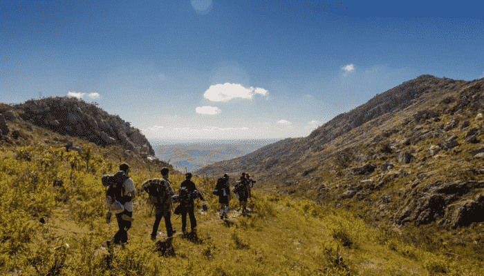 A Serra de São José abrange 5 cidades mineiras e uma das maiores atrações são as trilhas.Conheça agora quais são as principais.