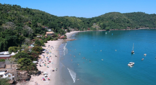 Praia da Almada, Ubatuba.