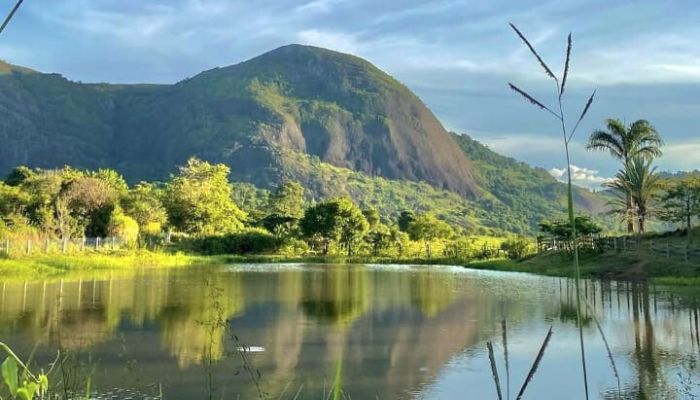 Rota Vale Empoçado, destaque no turismo de Afonso Cláudio. Afonso Cláudio se destaca no turismo rural e ecoturismo, já que é rodeado por belas formações montanhosas, confira os detalhes.